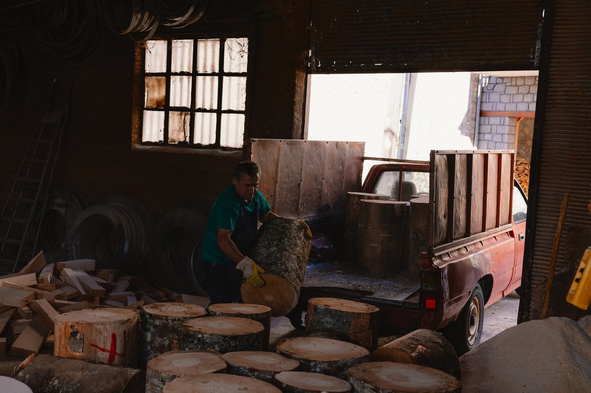 Handmade Barrels in Metsovo: The Rhythms of Traditional Cooperage — gallery image