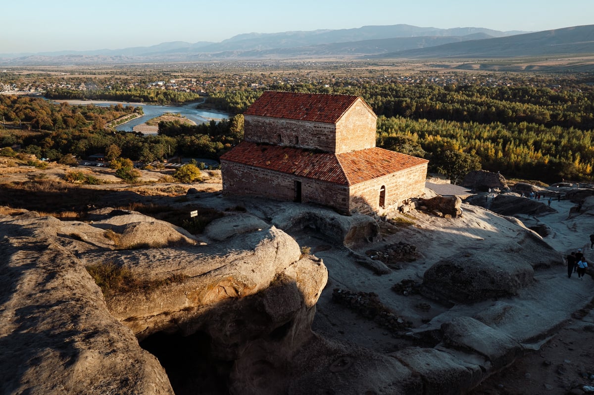 Uplistsikhe: Life Among the Rocks — gallery image